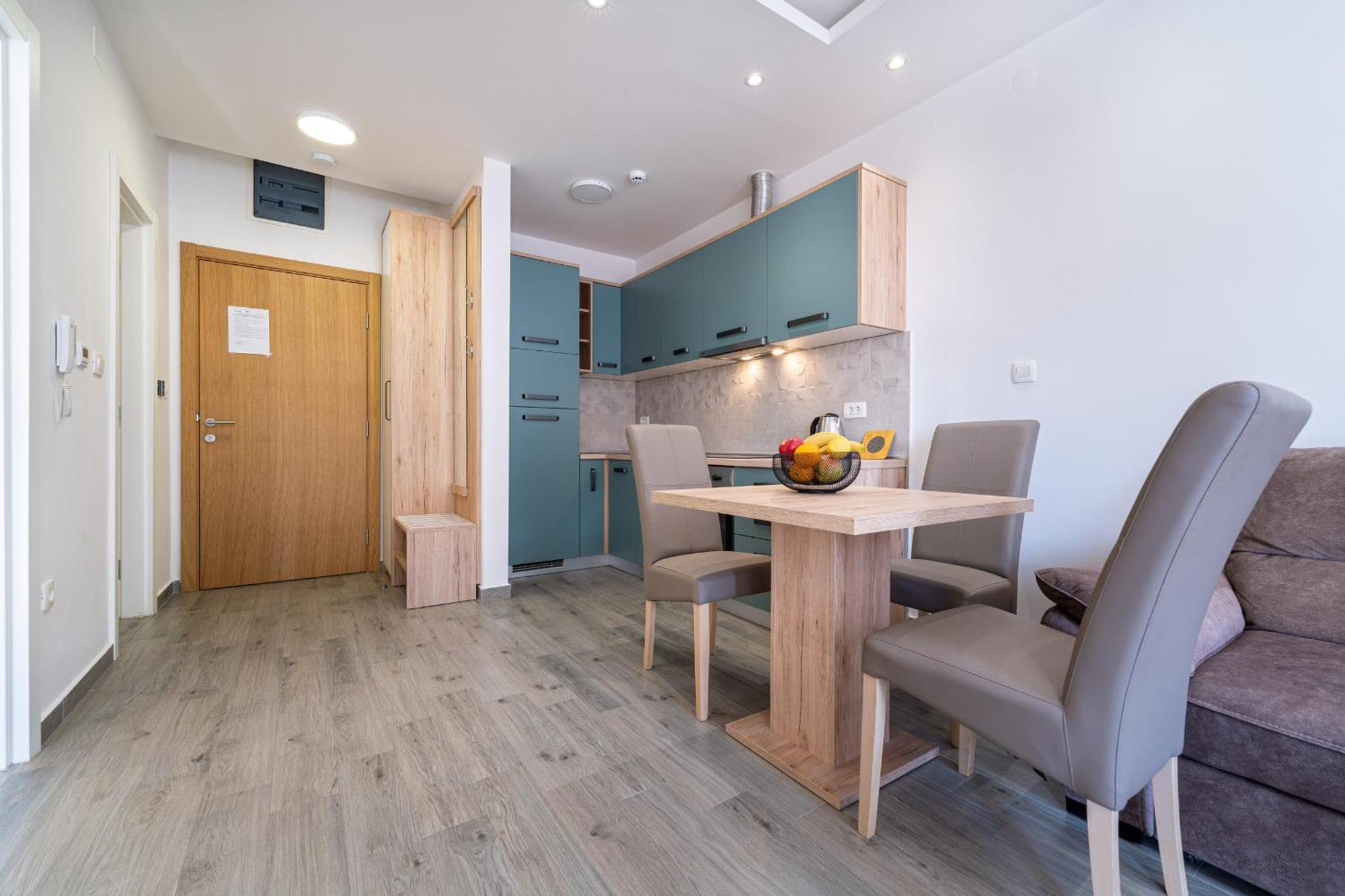 Marea Apartments Budva Room photo